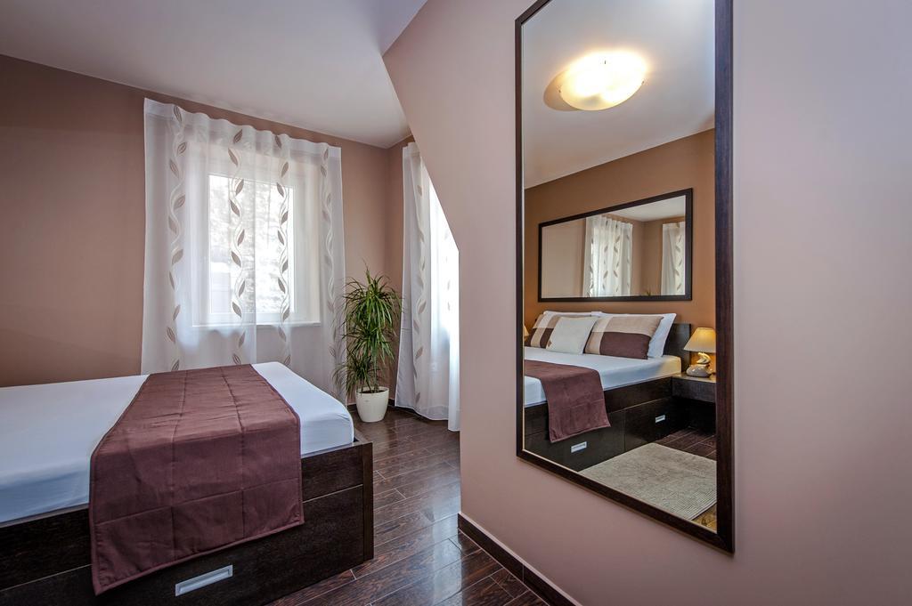 רוביני Apartments Casa Dekic מראה חיצוני תמונה