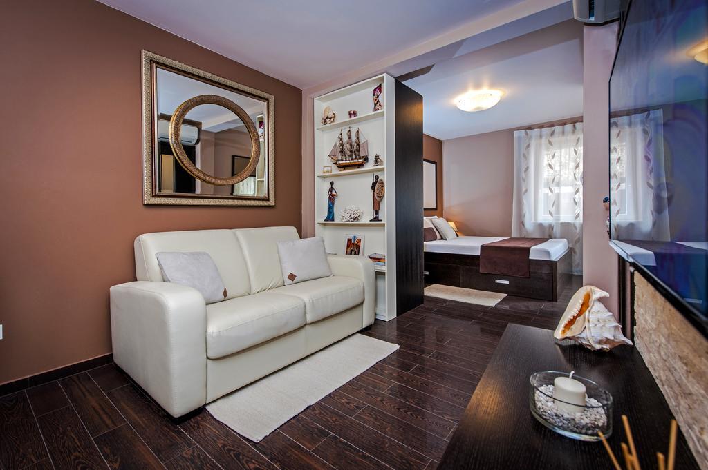 רוביני Apartments Casa Dekic מראה חיצוני תמונה