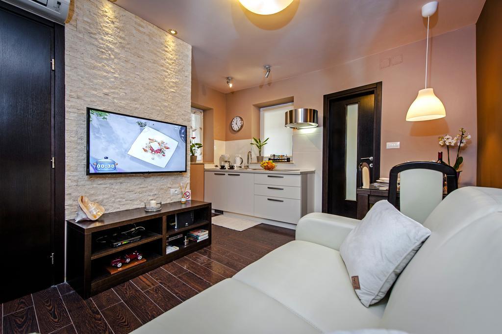 רוביני Apartments Casa Dekic מראה חיצוני תמונה